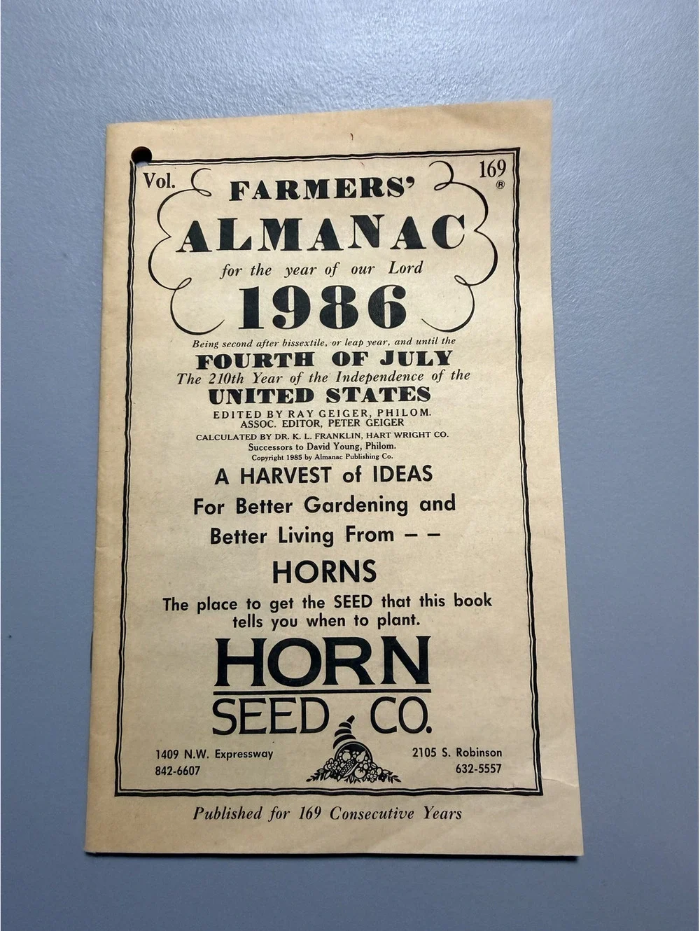 1986 Farmers' Almanac Horn Seed Co Ray Geiger Vintage Planting Calendar Booklet